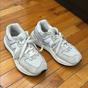New balance 5740 - Women’s